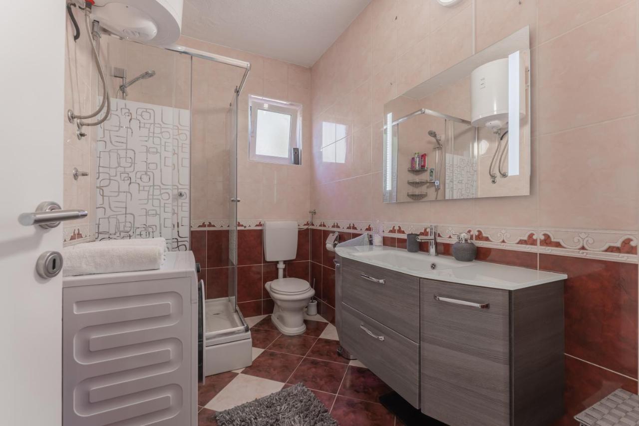 Apartman Lana Vidikovac Zadar Exteriör bild