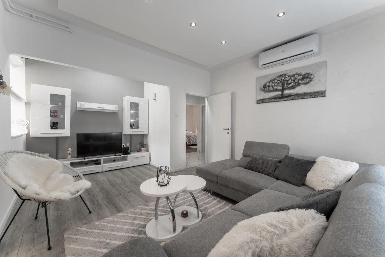 Apartman Lana Vidikovac Zadar Exteriör bild