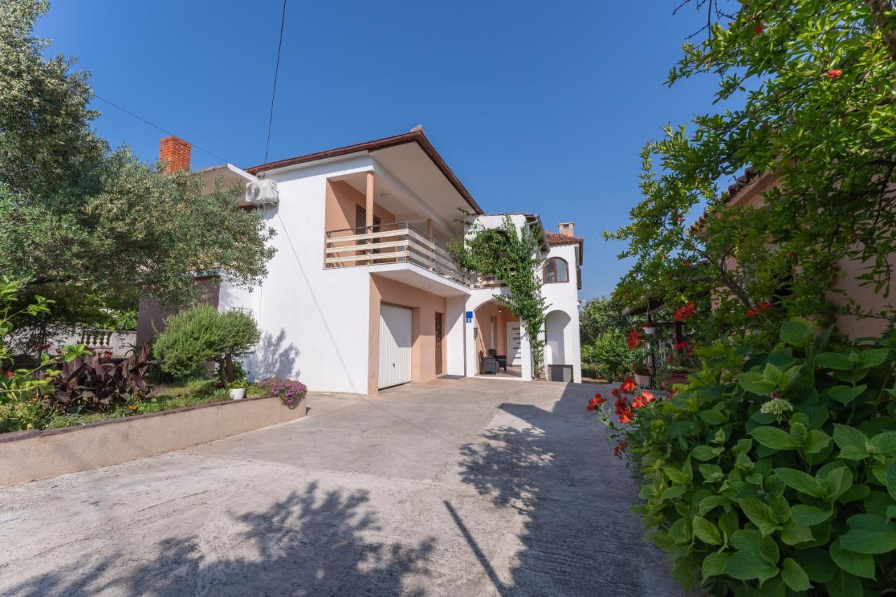 Apartman Lana Vidikovac Zadar Exteriör bild