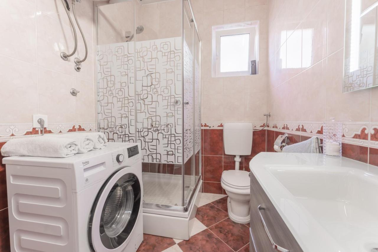 Apartman Lana Vidikovac Zadar Exteriör bild
