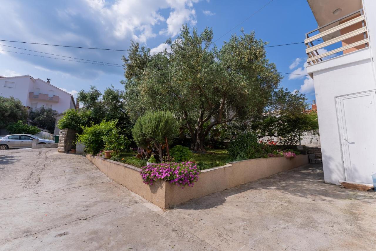 Apartman Lana Vidikovac Zadar Exteriör bild